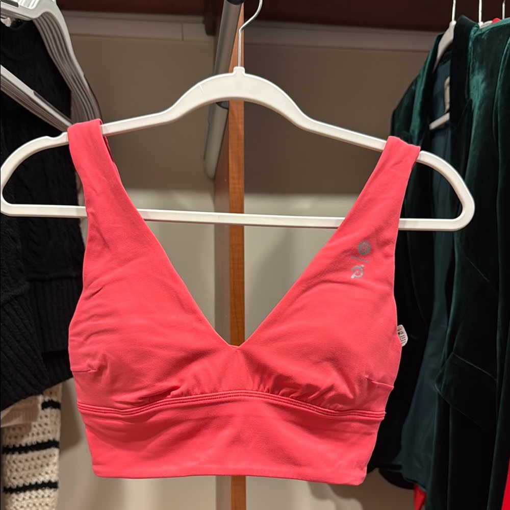 Peloton x 🍋 Lululemon Align V Neck Women's Glazed Pink Sports Bra Size 6 EUC